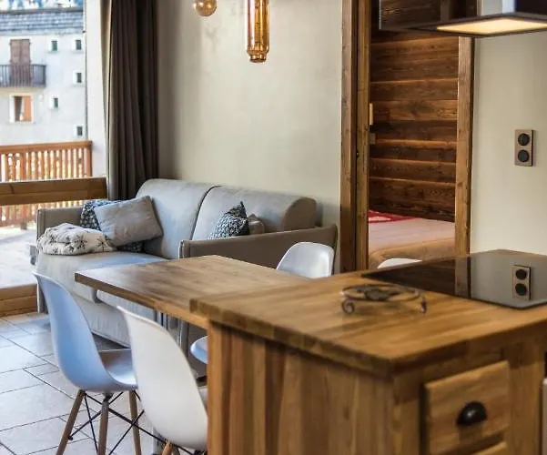 Norberts Place Apartman *